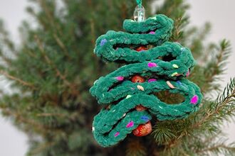 crochet christmas tree